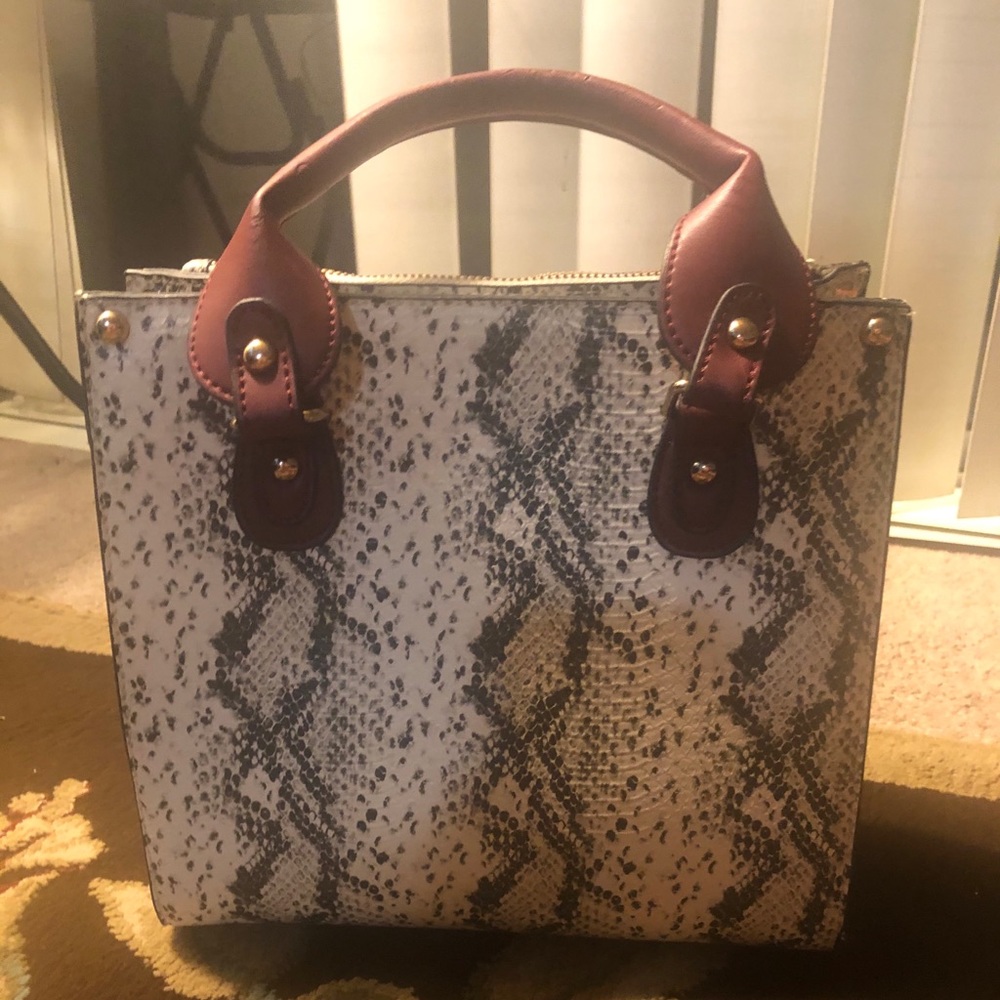 Steve Madden purse